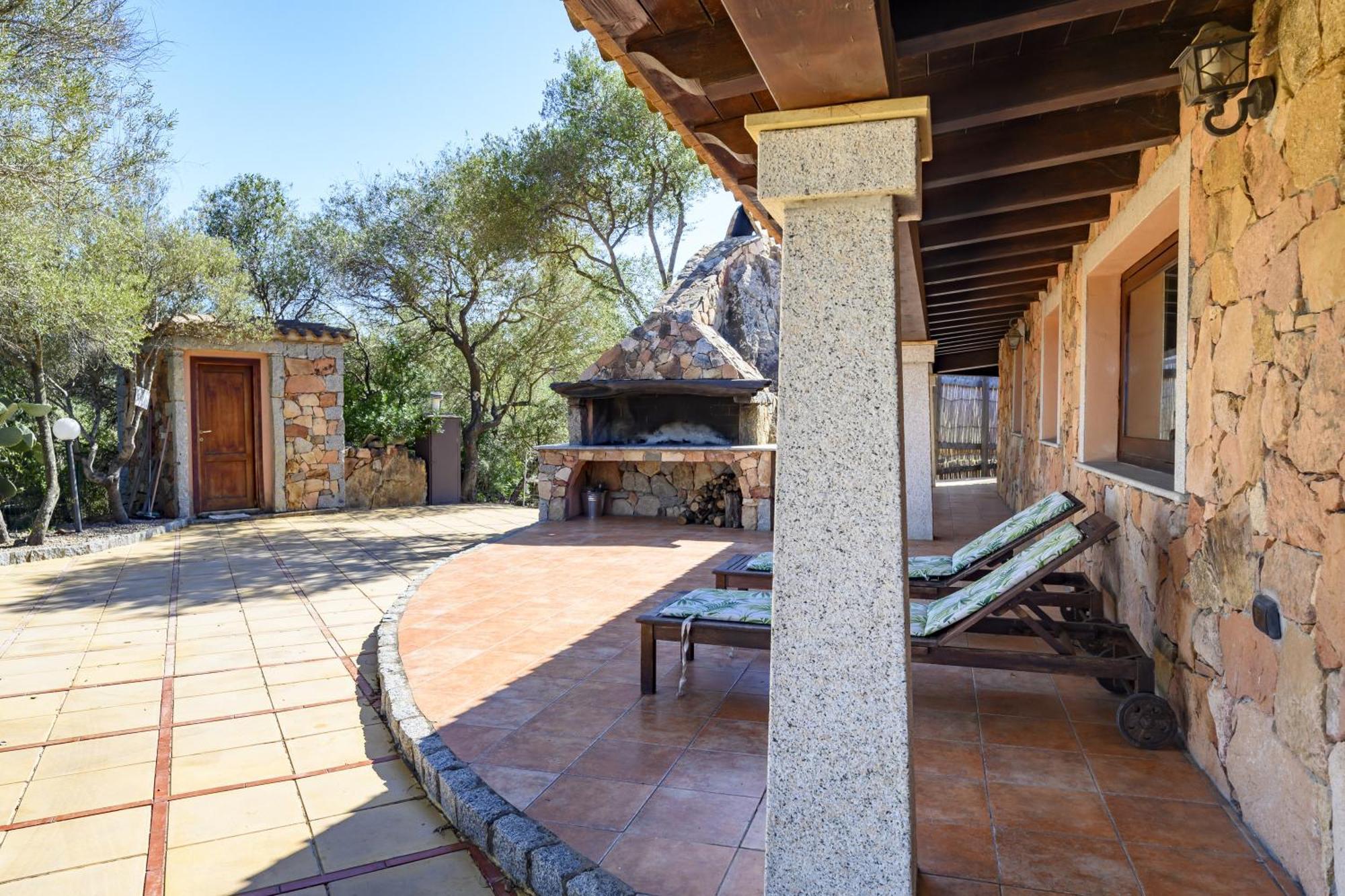 Villa Il Panorama Di Orri Tortoli Exterior photo